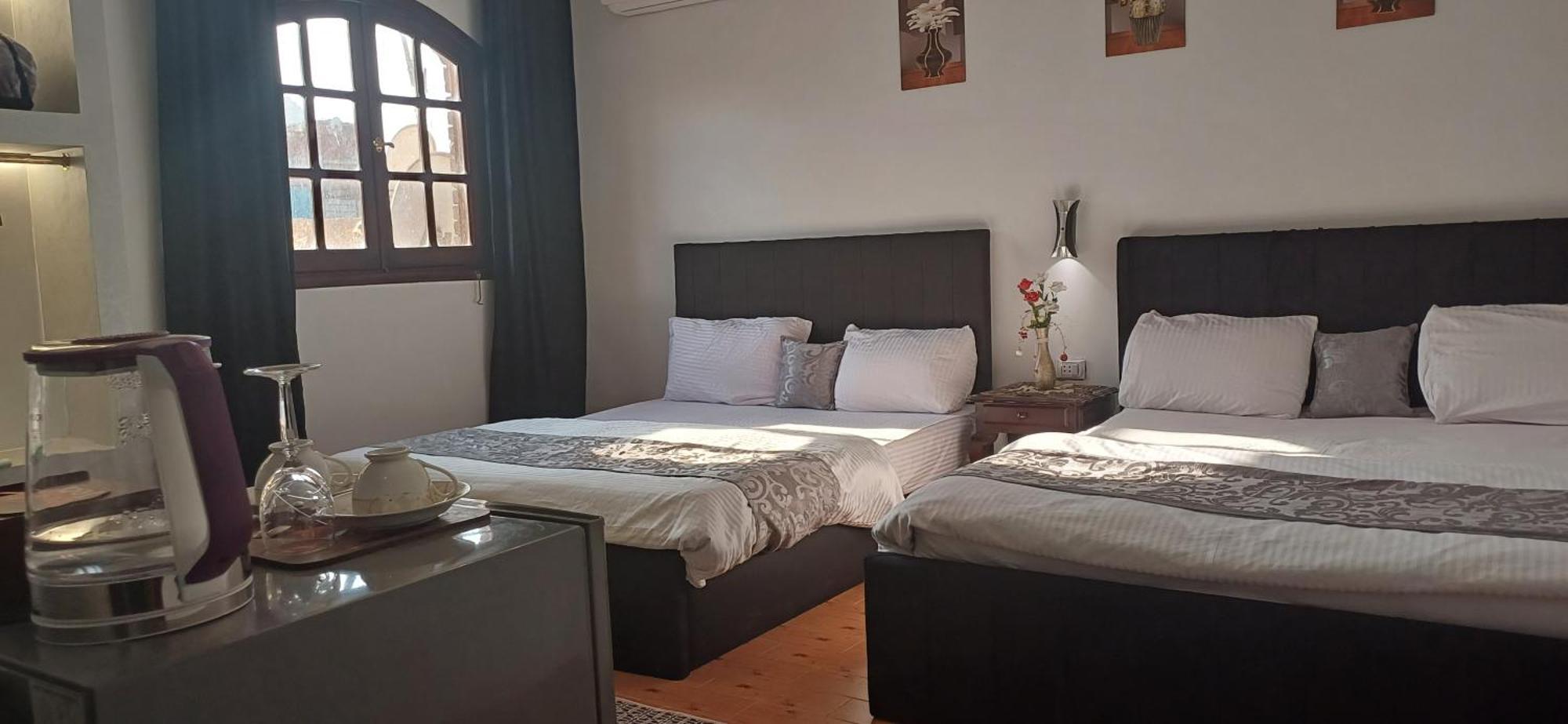 Pyramids Kingdom - Guest House Kafret el-Gabal Εξωτερικό φωτογραφία